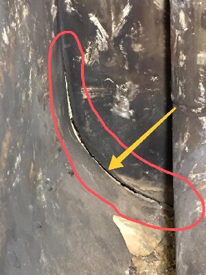 . Порванный бак по шву..jpeg